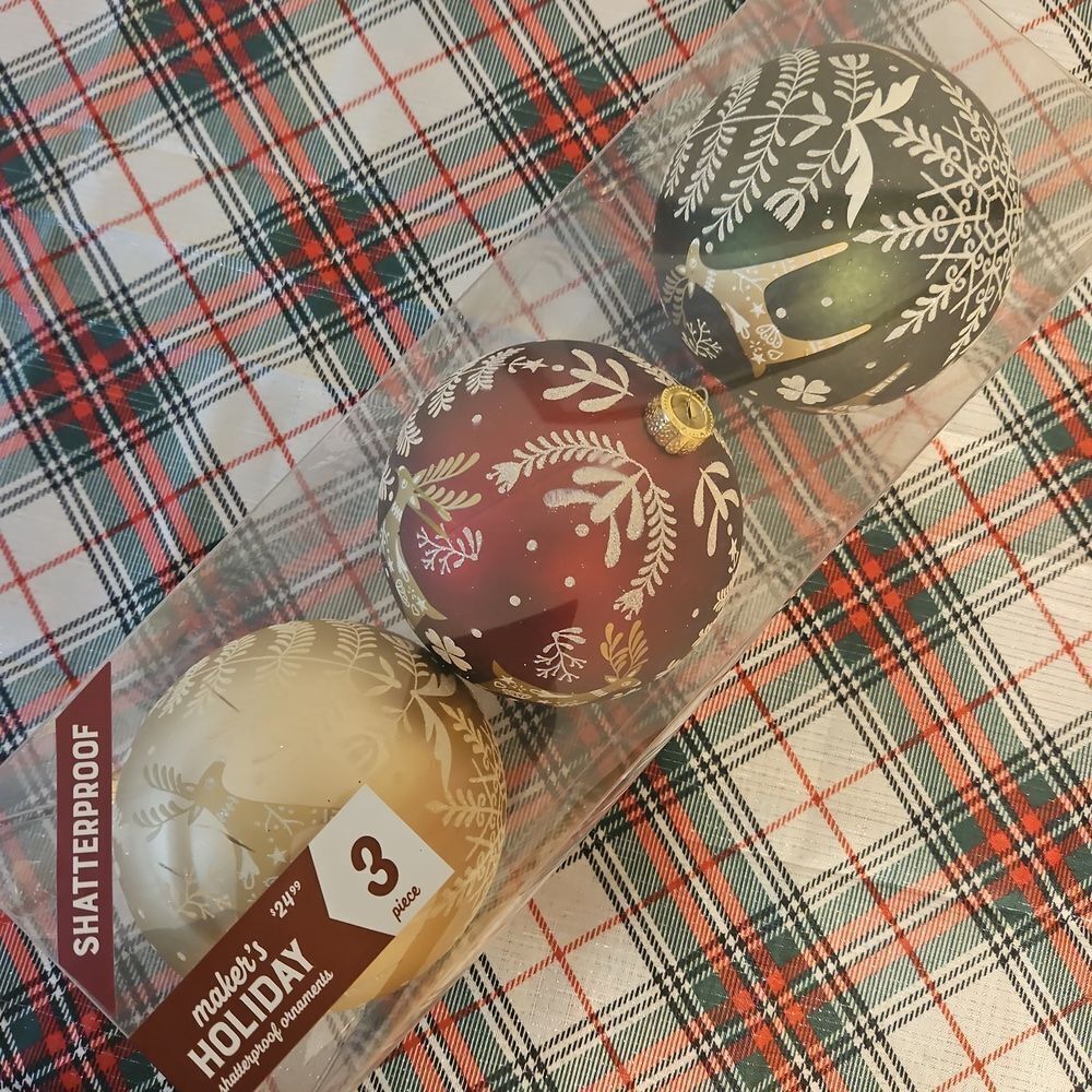 Maker's Holiday Large Shatterproof Ornament 3 Piece Set